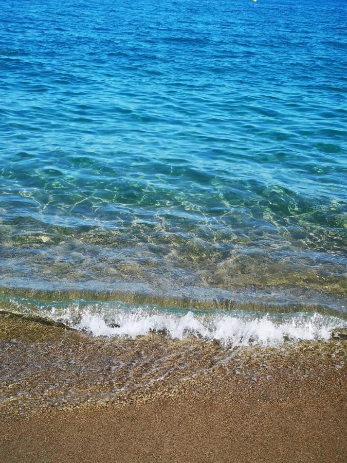 Playa Santa Sussana Barcelona *
