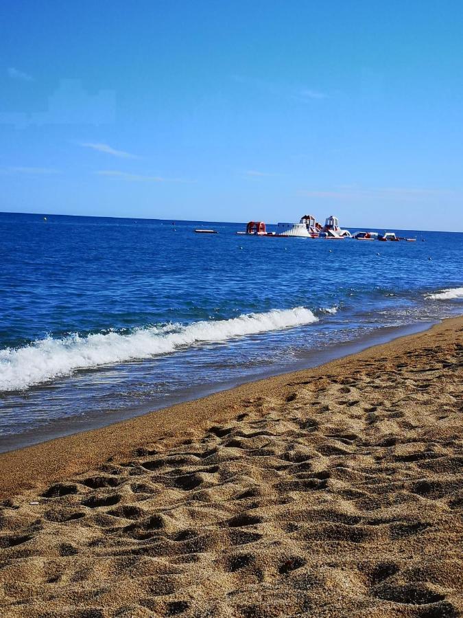 Playa Santa Sussana Barcelona * Santa Susanna